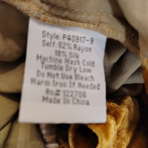 Nwot Johnny Was Pete & Greta Velvet Silk Pullover Hoodie Size Xl - Picture 2 of 9